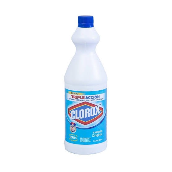 Clorox triple acción 1L